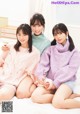 Sakura Endo 遠藤さくら, Haruka Kaki 賀喜遥香, Ayame Tsutsui 筒井あやめ, Shonen Sunday 2020 No.01 (少年サンデー 2020年1号)